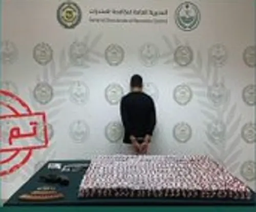 سقوط 8 مروجين ومهربين في 4 مناطق