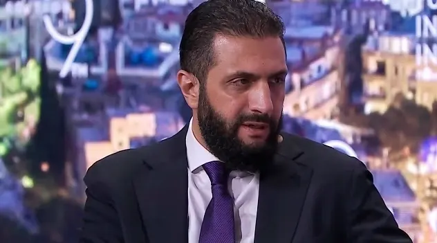 الرئيس السوري: “في رحلتنا الأولى إلى المملكة عرفنا مفتاح الشراكات الاقتصادية مع الدول”