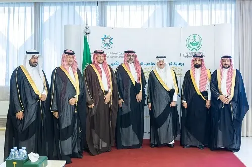 أمير الشرقية يرعى توقيع مذكرات توظيف خريجي المنشآت التدريبية
