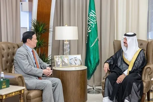 أمير الشرقية يستقبل السفير الصيني