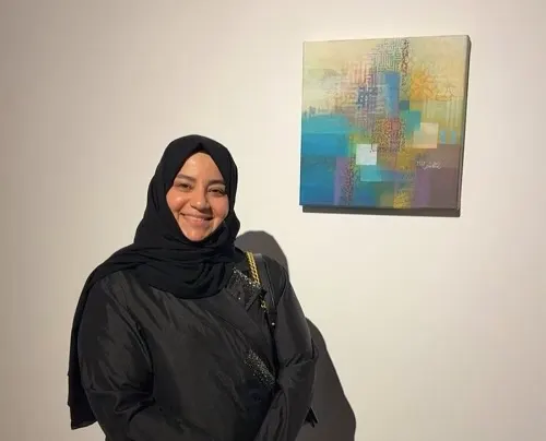 “بسملة” إيمان الجشي في جدة ضمن معرض هندسة الجمال
