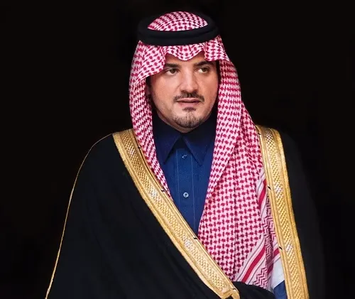 وزير الداخلية يبحث مع نظيره السنغافوري أوضاع المنطقة