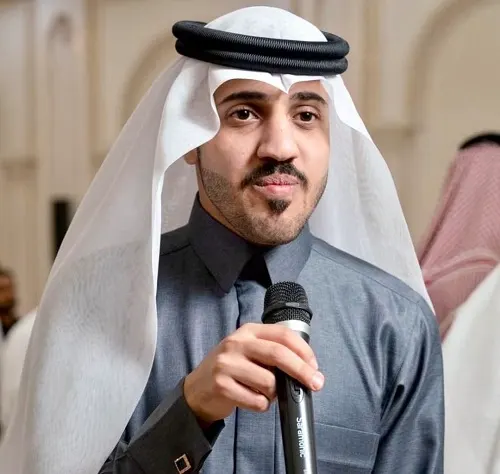 حسن الخويلدي يخطف المركز الثاني في مسابقة شاعر ديوان العرب