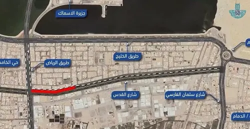القطيف.. تحويلة مؤقتة في شارع القدس
