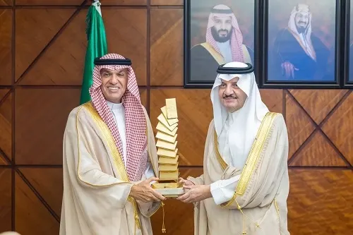 أمير الشرقية: تصميم الميادين مهم لإبراز تاريخ الوطن وإرثه الثقافي
