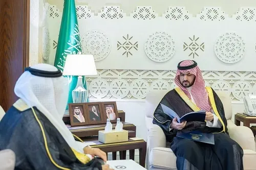 نائب أمير الشرقية يطّلع على إنجازات وبرامج جامعة الأمير محمد بن فهد