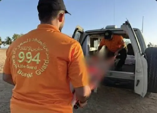 إنقاذ طفل من الغرق في ينبع
