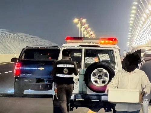 خربوا على أنفسهم.. إخلاء جسر صفوى راس تنورة من فوضى الصيادين