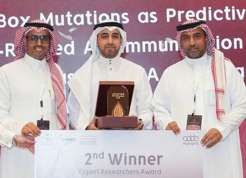 الرياض.. علي البحار يحصد جائزة الباحثين الخبراء