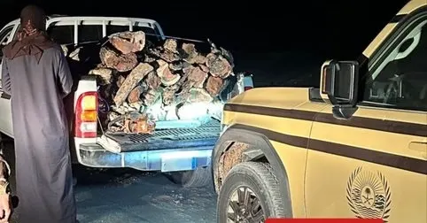 ضبط ناقل حطب محلي في محمية طويق