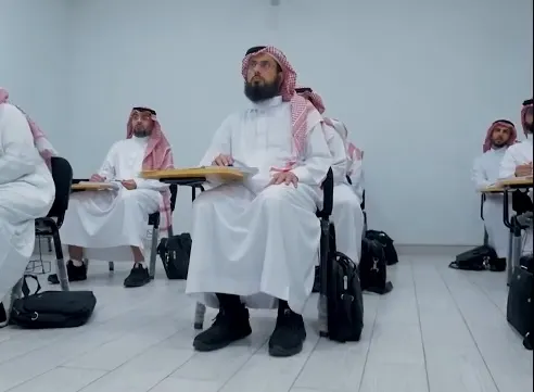 لأول مرة عالمياً.. تخرّج أول دفعة ماجستير من نزلاء سجن الطرفية