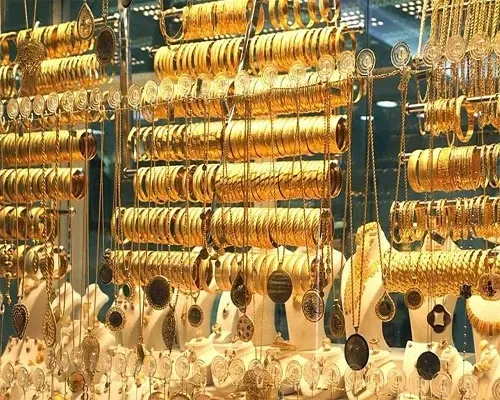 الذهب يواصل الصعود.. عيار 21 بـ 458.6 ريالاً
