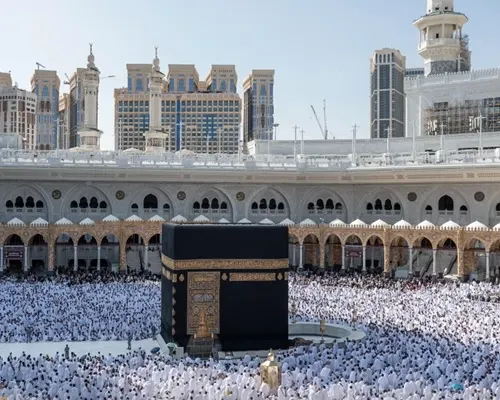 11 مليون و900 ألف معتمر خلال جمادى الآخرة