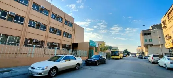 لا مطر في الشوارع ولا طلاب في المدارس