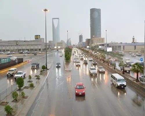 السماء السعودية ممطرة لمدة 5 أيام متواصلة