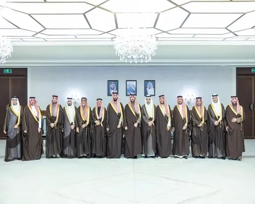 الأمير سعود بن بندر يطّلع على نتائج جائزة المسؤولية الاجتماعية