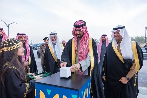 نائب أمير الشرقية افتتح النسخة الثانية قرية نخيل في الأحساء على مساحة 90 ألف متر لمدة شهرين