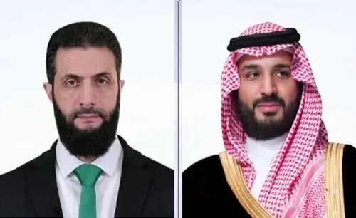 ولي العهد والشرع يبحثان أوضاع المنطقة