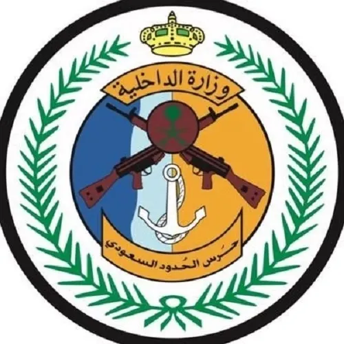 إنقاذ مواطن غريق في بحر بيش