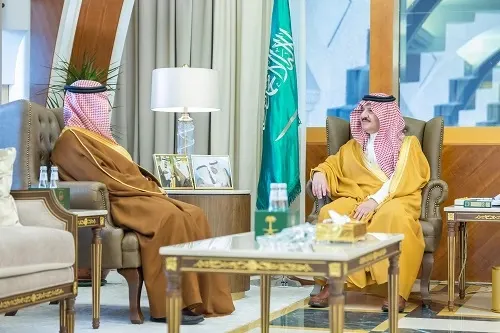 أمير الشرقية يطّلع على جهود وزارة التعليم في المنطقة