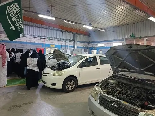 من السباكة إلى الميكانيكا “بيدي” يؤهل نساء القطيف للمهن الصعبة