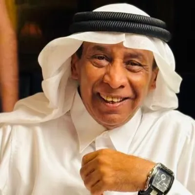 عبدالله القبيع.. مسيرة أربعة عقود في خدمة الكلمة والصورة