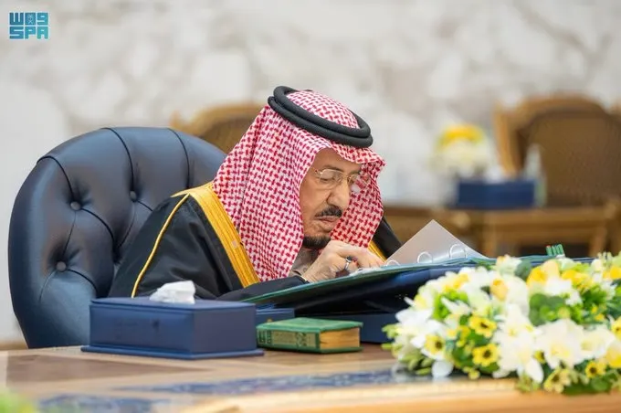 لجنة دائمة لمحاربة مادة الأسبستوس مجلس الوزراء يوافق على اتفاقية القطار الكهربائي مع قطر