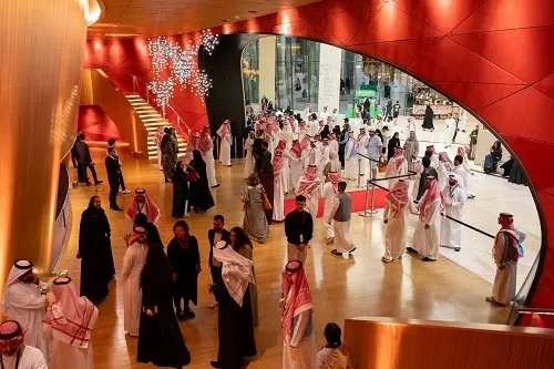من الظهران إلى العالم.. “سينما الرحلة” تجتاح “أفلام السعودية 12”