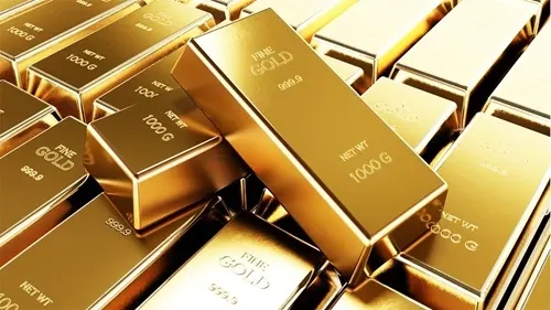 الذهب.. عيار 21 عند 435 ريالاً