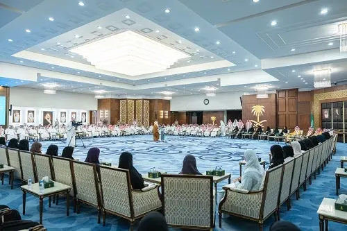 أمير الشرقية يرعى تكريم 121 فائز وفائزة في “منافس”