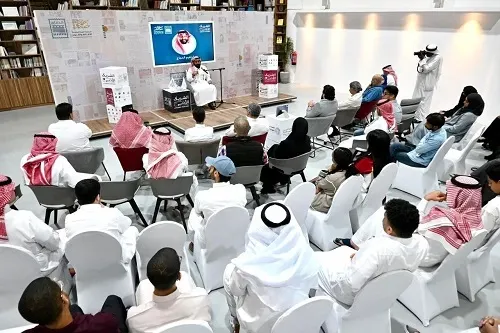 الحجاج: الكوميديا ليست فناً خفيفاً والمسرح هو الأساس