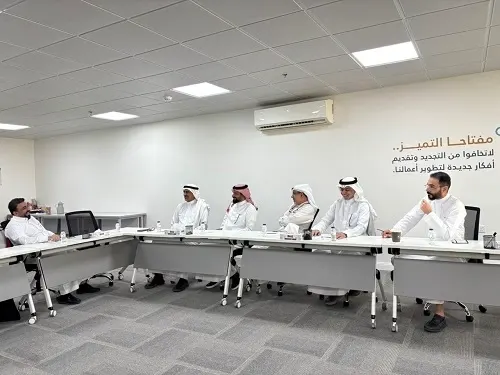 “سعادة” و “خيرية القطيف” تبحثان الاستدامة المالية