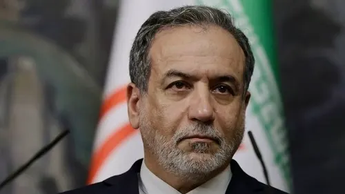 رسمياً.. إيران تعلن عن فتح مضيق هرمز بالكامل