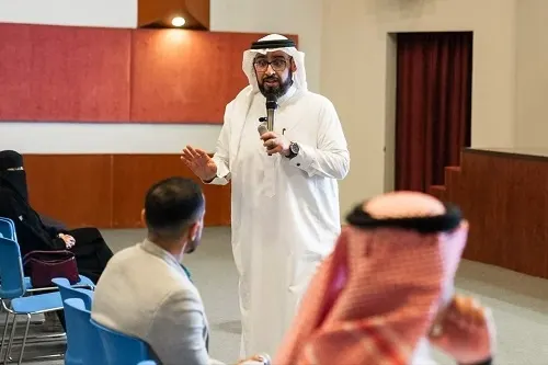 60 مشاركاً يتعرفون على نظام العمل السعودي في مدارس التهذيب