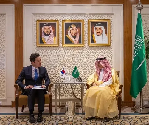 الرياض وسول.. استعراض التعاون ومناقشة أمن المنطقة