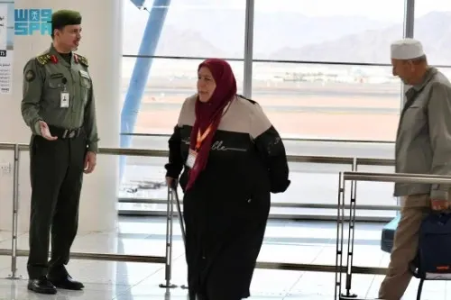 المدينة تستقبل أول فوج من حجاج هذا العام