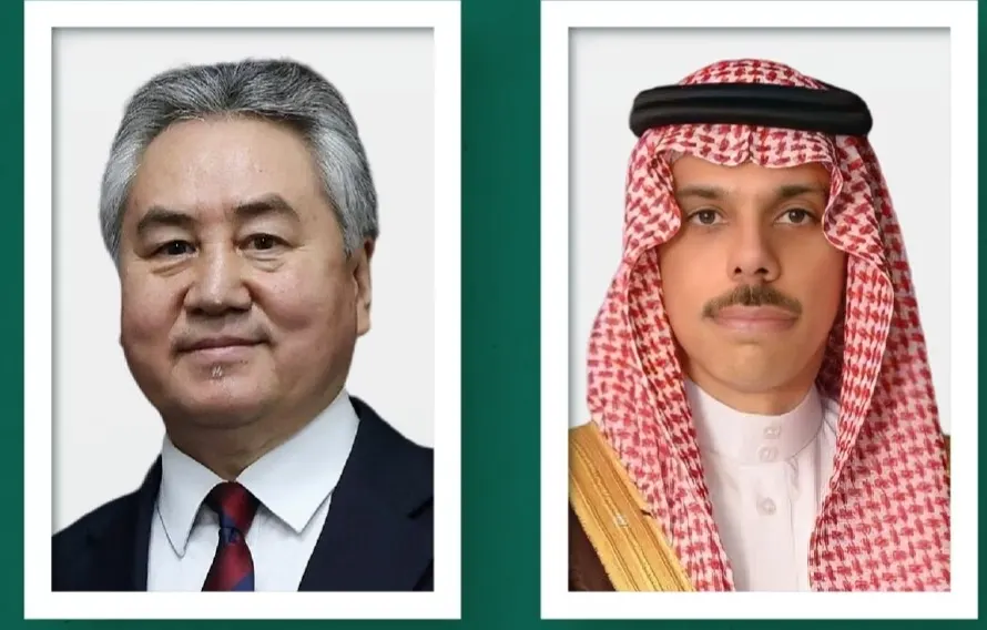 مستجدات المنطقة في اتصال هاتفي بين بن فرحان وقولوبايف