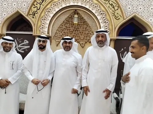 آل صلاح تحتفل بعقد قران أحمد وكريمة مكي آل فريد