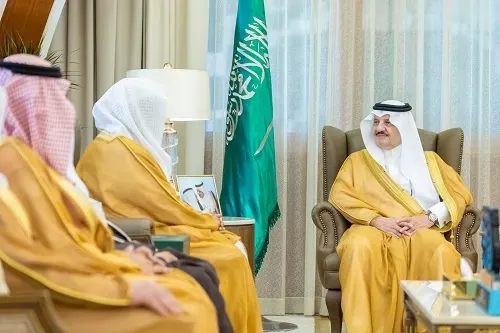 أمير الشرقية يطلع على مبادرات “أفلاذ” لتنمية الطفل