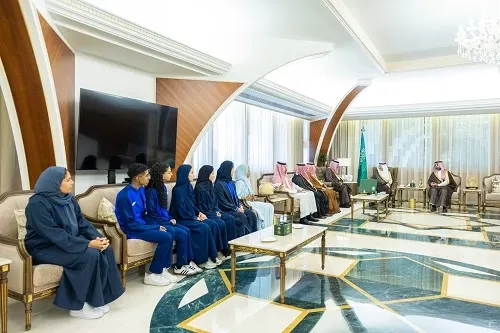 أمير الشرقية يستقبل مجلس إدارة نادي النهضة