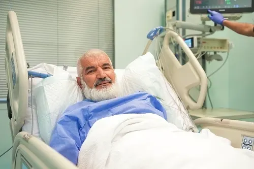 مكة.. إنقاذ حاج تركي من “متلازمة ويلينز” القاتلة