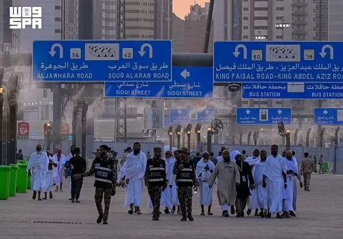 يوم التروية.. الحجاج يتوافدون إلى مشعر منى