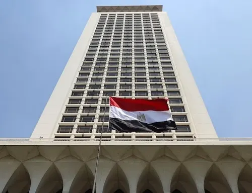 تحرك مصري بعد اختطاف ناقلة نفط إلى الصومال
