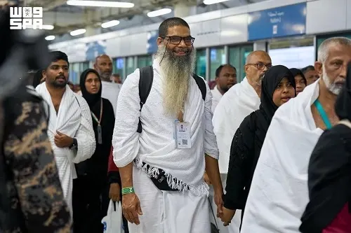قطار المشاعر نقل357 ألف حاج من مزدلفة إلى منى