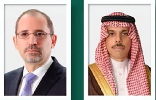 وزير الخارجية يبحث مع نظيره الأردني تطورات المنطقة