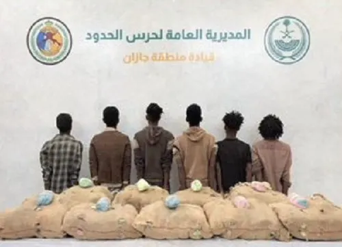 حرب المخدرات: سقوط 10 مروجين ومهربين في 4 مناطق