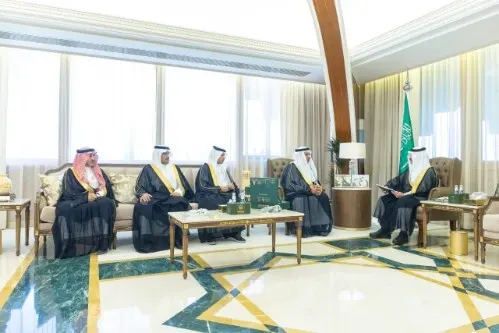 تتجاوز 30 مليار ريال.. أمير الشرقية يطلع على مشاريع المنطقة
