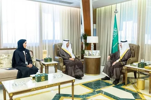 أمير الشرقية يطلع على جهود وزارة التعليم بالمنطقة