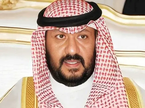 الكويت.. حبس وزير الداخلية والدفاع السابق طلال الخالد 3 سنوات