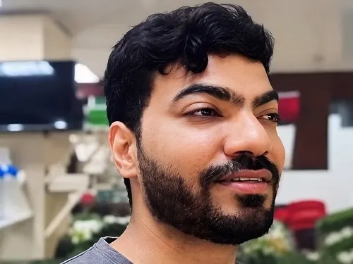 علي آل مدن.، توفي صباح الأحد فاختلط اسمه بقائمة شهداء المروحية